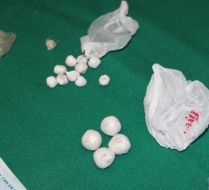 Nel corso della perquisizione personale del tunisino tratto in arresto, sono stati rinvenuti 15 grammi di eroina