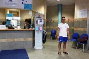 I ladri hanno arraffato anche gli occhialini ed i costumi