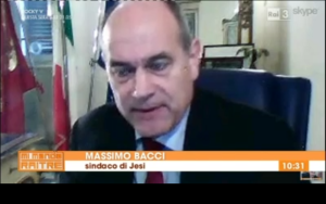 In collegamento Skype anche il sindaco, Massimo Bacci, dal suo studio di piazza Indipendenza