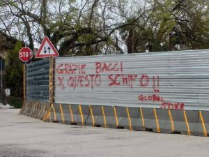 Torre Erap scritte sindaco