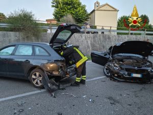 incidente strada provinciale dle conero