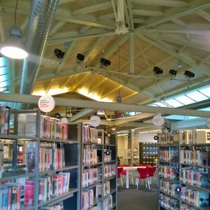 foto di libri, biblioteca