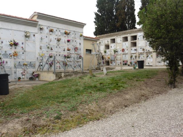Il cimitero della frazione di Mazzangrugno