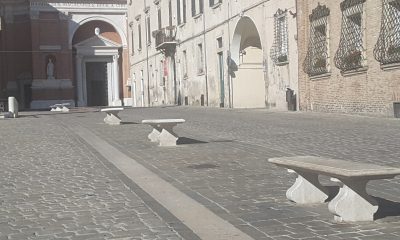 panchine piazza federico II