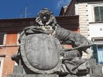 Leone piazza Indipendenza