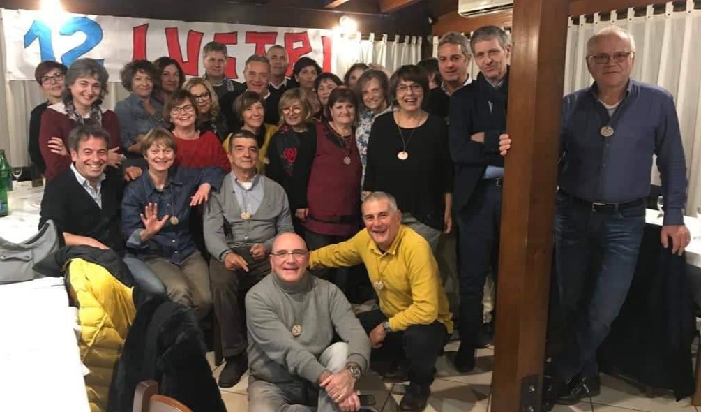 CHIARAVALLE-sessantenni-festeggiano