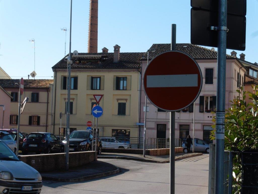 Cartelli stradali