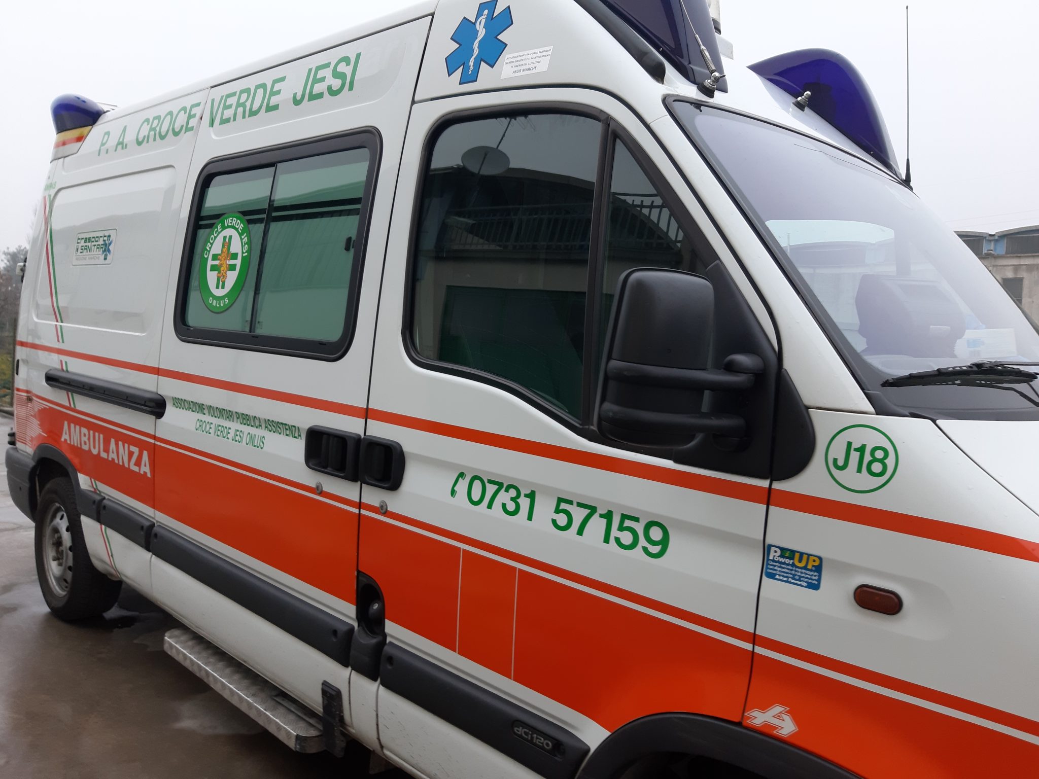 Ambulanza croce verde