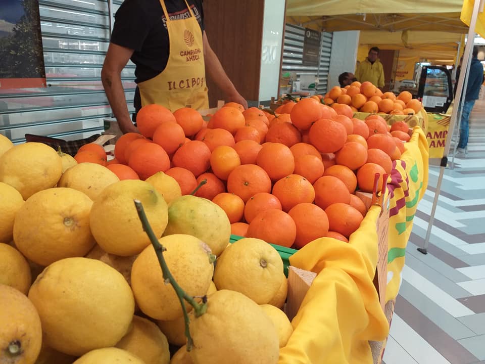 arance agrumi ai mercati di Campagna Amica