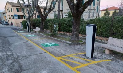 CUPRA MONTANA / Installate due colonnine per auto elettriche