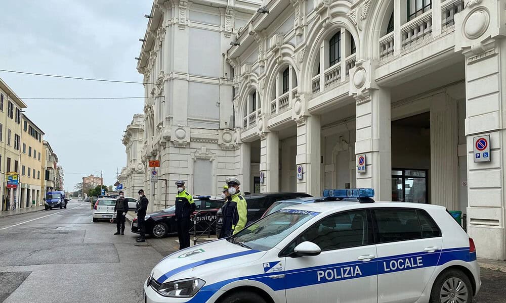 polizia locale stazione falconara