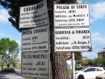 segnali stradali errati zona minonna