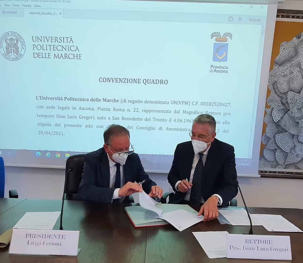 momento della firma Provincia Ancona e Univpm