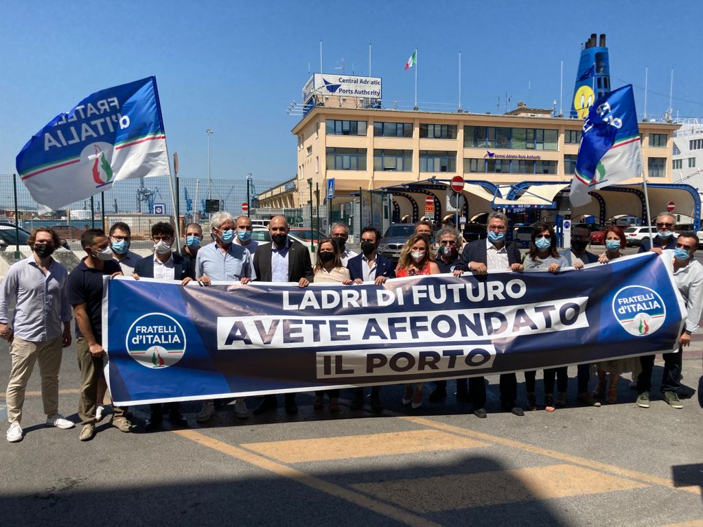 Flash Mob Porto di Ancona