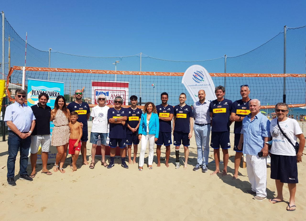Falconara campioni del beach paravolley con Stefania Signorini