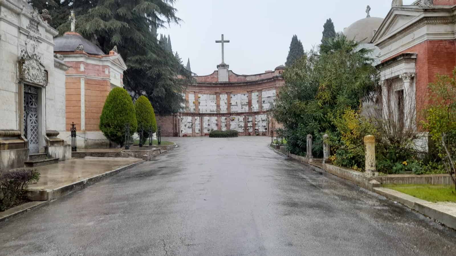 cimitero jesi