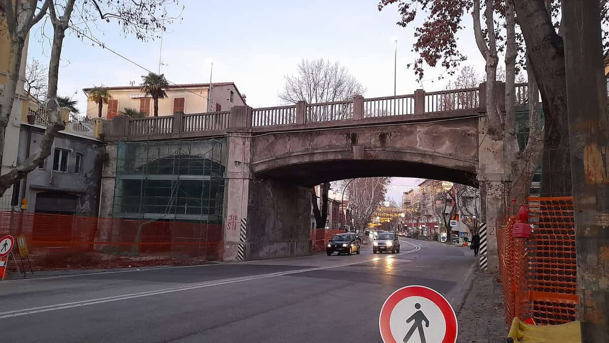 lavori viale della vittoria