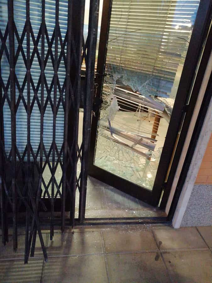 chiaravalle vandali alla stazione ferroviaria