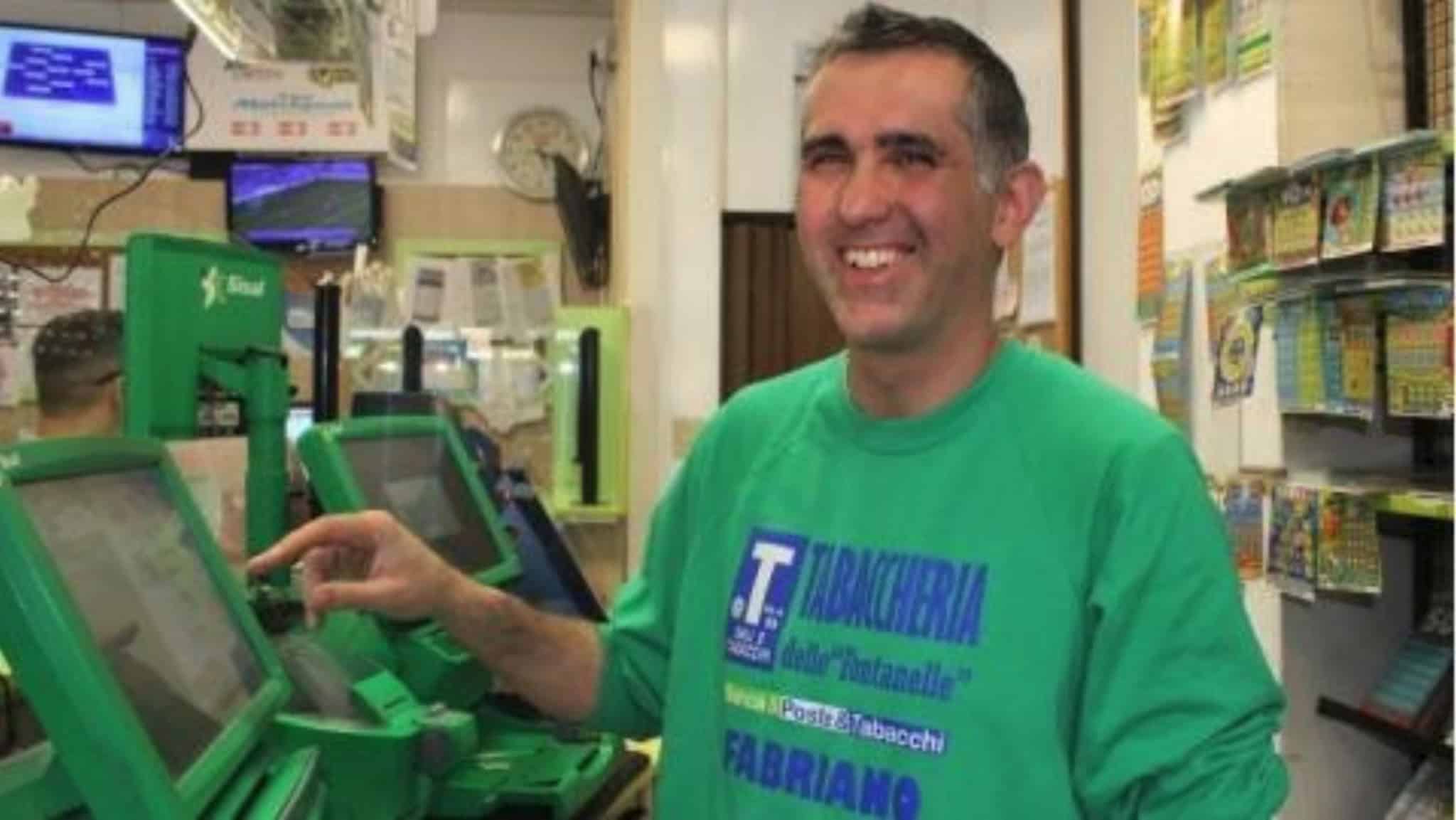 Maurizio Marziali tabaccheria delle fontanelle