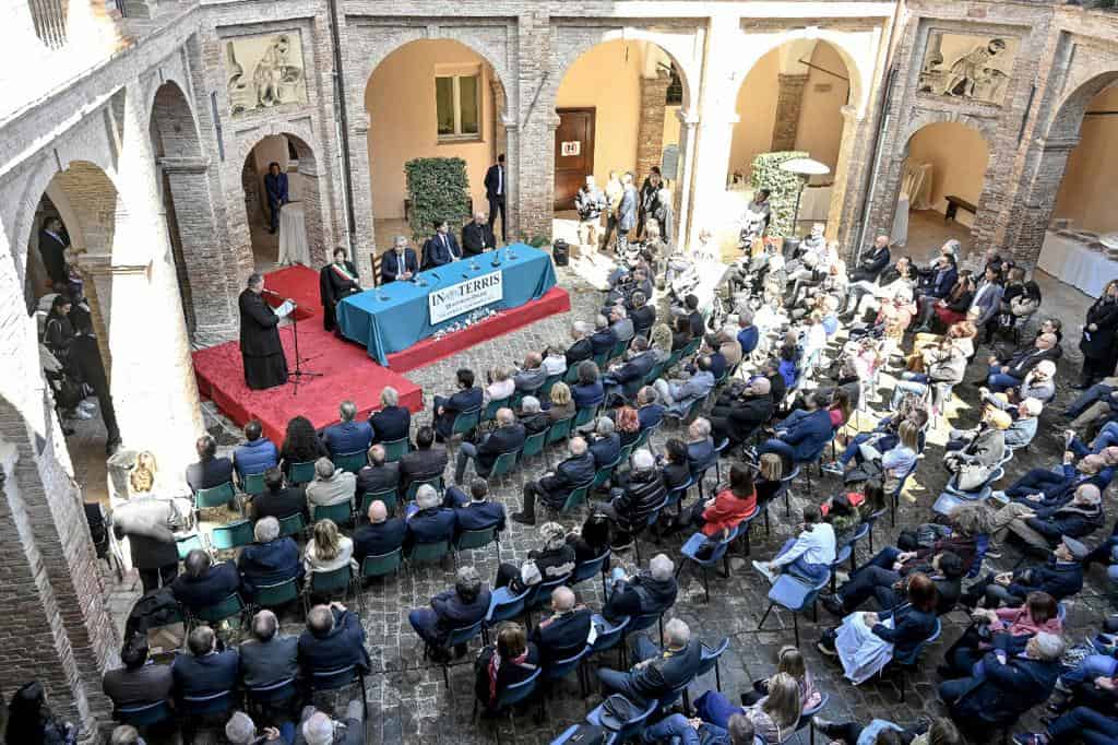 incontro tajani fabriano