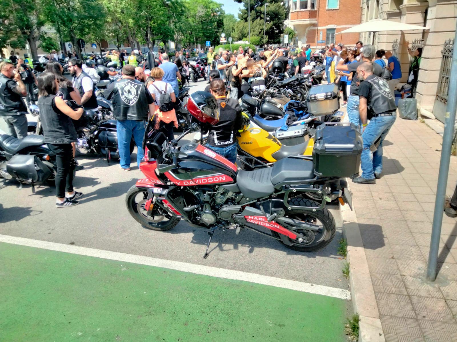 Oggi i motociclisti in sella ai loro bolidi partiranno da Petriolo alla volta di Ancona, per la 13esima edizione del “Raduno per i Bambini del Salesi”
