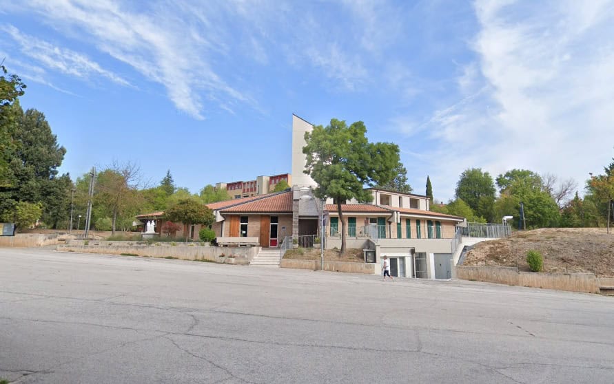 chiesa sacra famiglia fabriano
