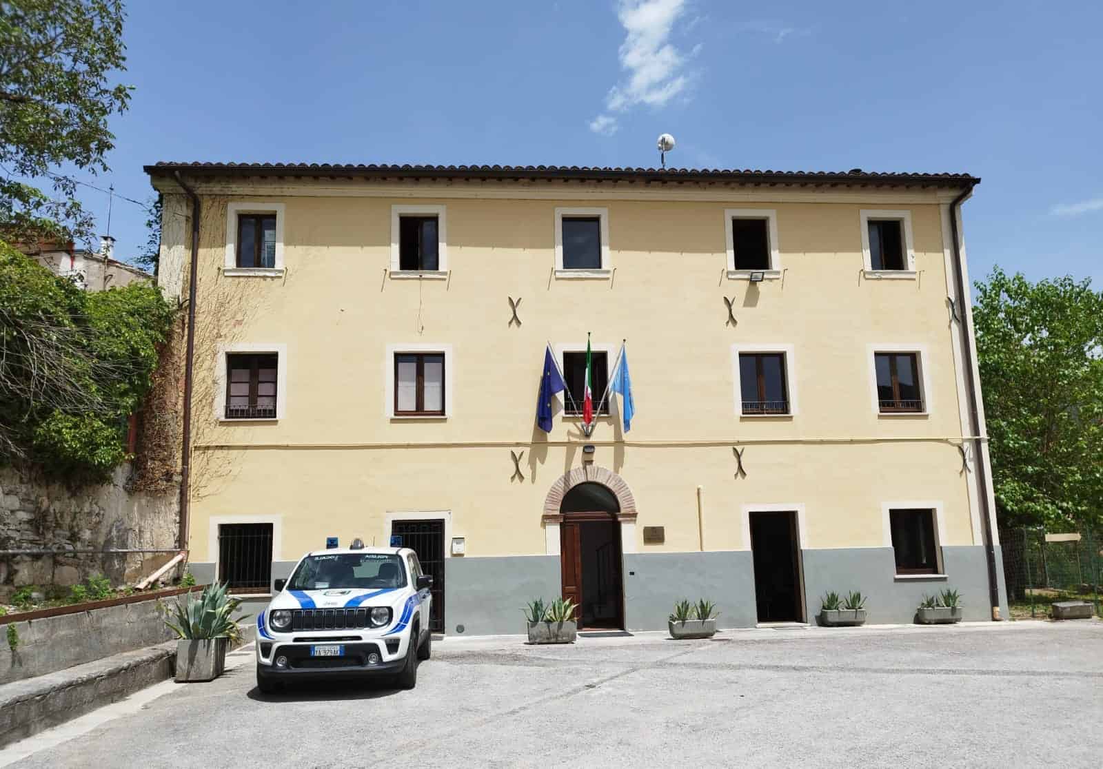 nuova sede uffici comunali cerreto d'esi