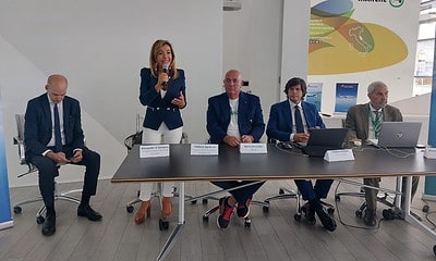 Nuovi voli al Sanzio, il sindaco: «promuoveremo il territorio, granze occasione di sviluppo»