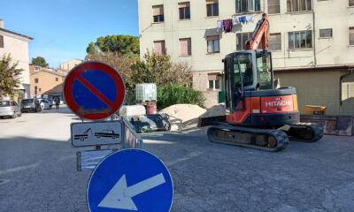 lavori fognatura via dei Merciai