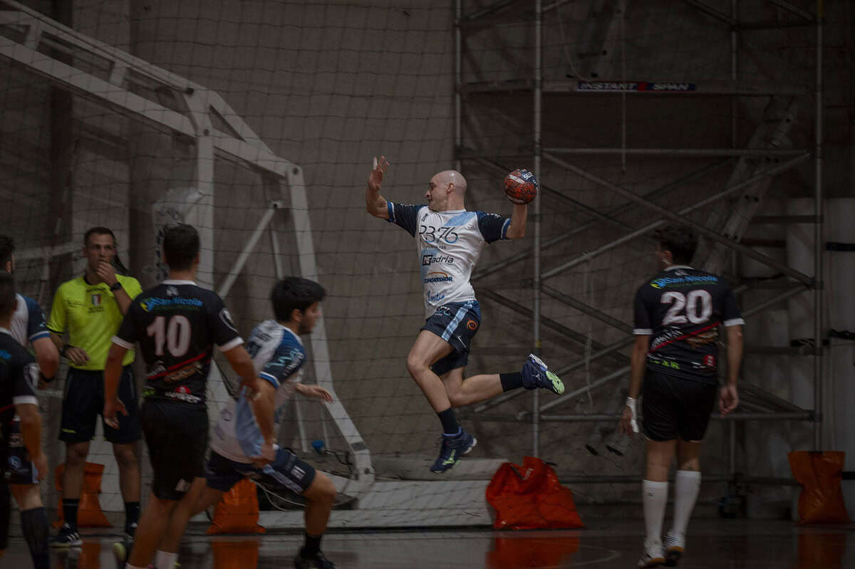 Brutti tiro front