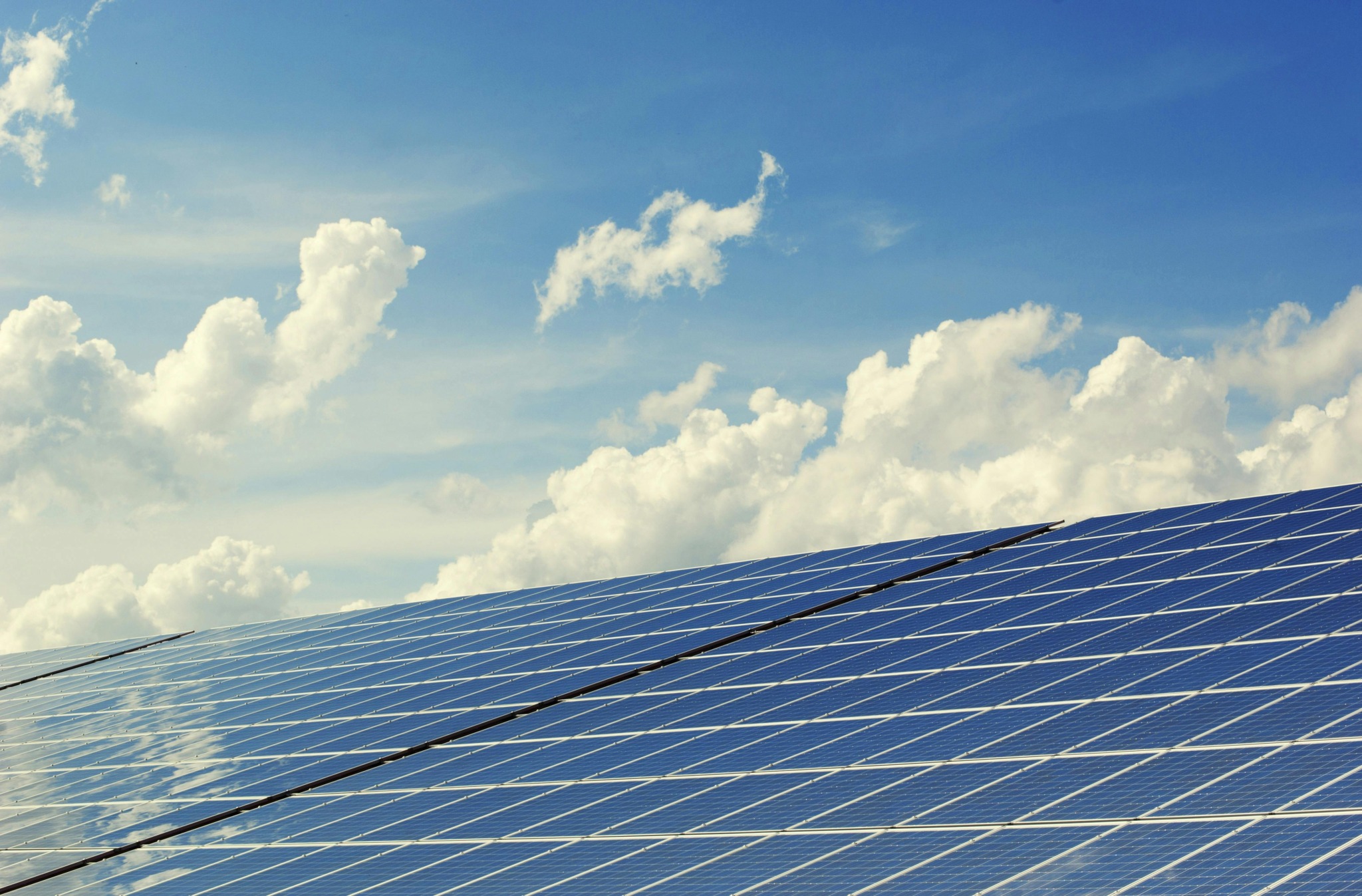 Energia solare, l'UE punta su 5 tipologie innovative di fotovoltaico