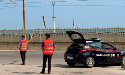 truffa noleggio auto Falconara Frasi chiave correlate truffa online Falconara, falso noleggio auto, annuncio noleggio veicoli, bonifico 600 euro, Carabinieri Falconara, truffa sul web Slug falconara-truffa-noleggio-auto-finto-noleggiatore Meta description Falconara, versa 600 euro per il noleggio di una berlina pubblicizzata online, poi il venditore sparisce. I Carabinieri denunciano un 45enne. Alt fotografia Carabinieri della Tenenza di Falconara Marittima durante un servizio di controllo